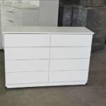 8 drawers long chest with 4 by 4 drawers handless
